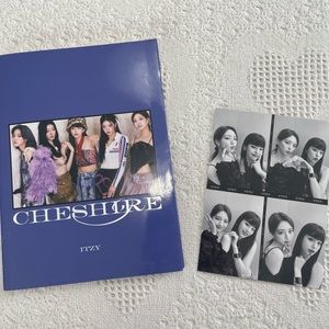 Itzy K-Pop Book, CD, and Photo Card